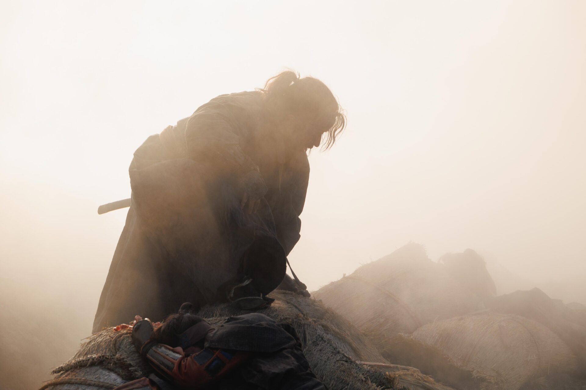 戦場にいる嵯峨愁二郎